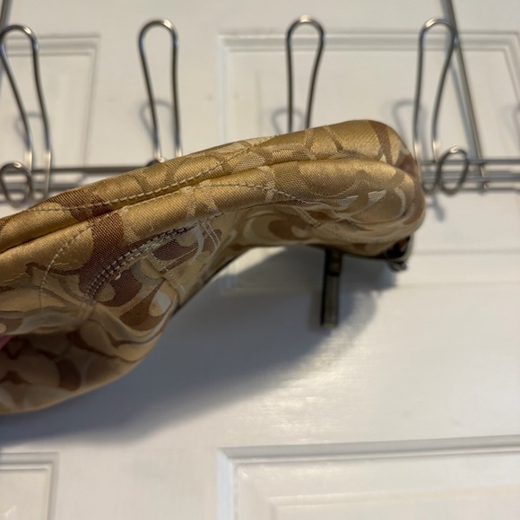 Coach logo small Tan Handbag - Picture 5 of 10